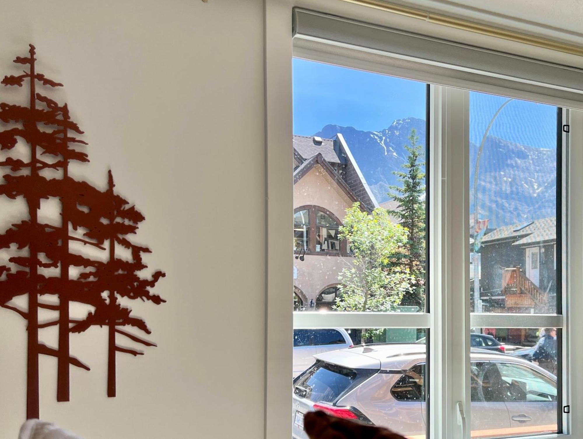 Special! New Downtown Mtn View Free Parking 2B&2B Apartment Canmore Ngoại thất bức ảnh