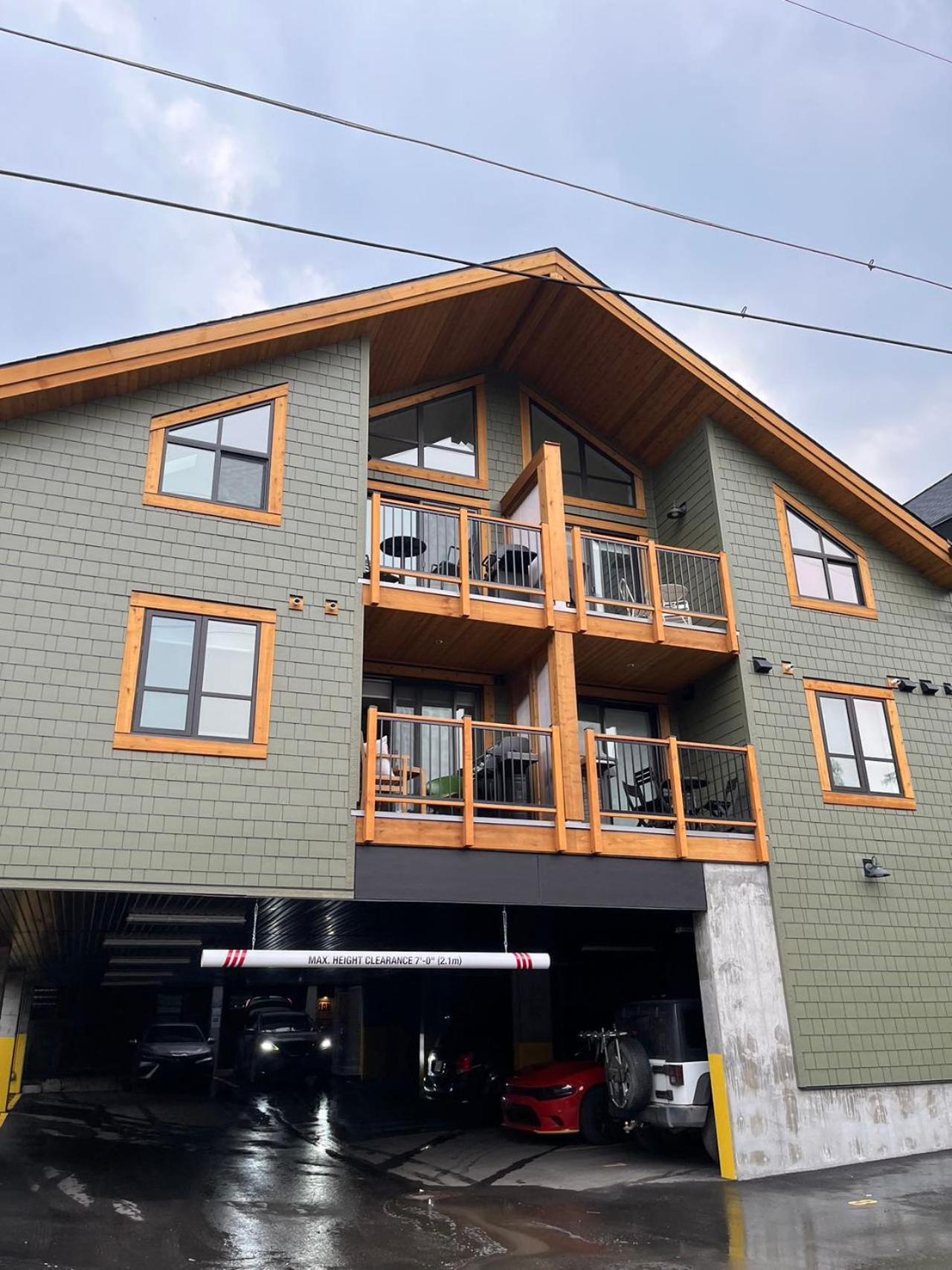 Special! New Downtown Mtn View Free Parking 2B&2B Apartment Canmore Ngoại thất bức ảnh